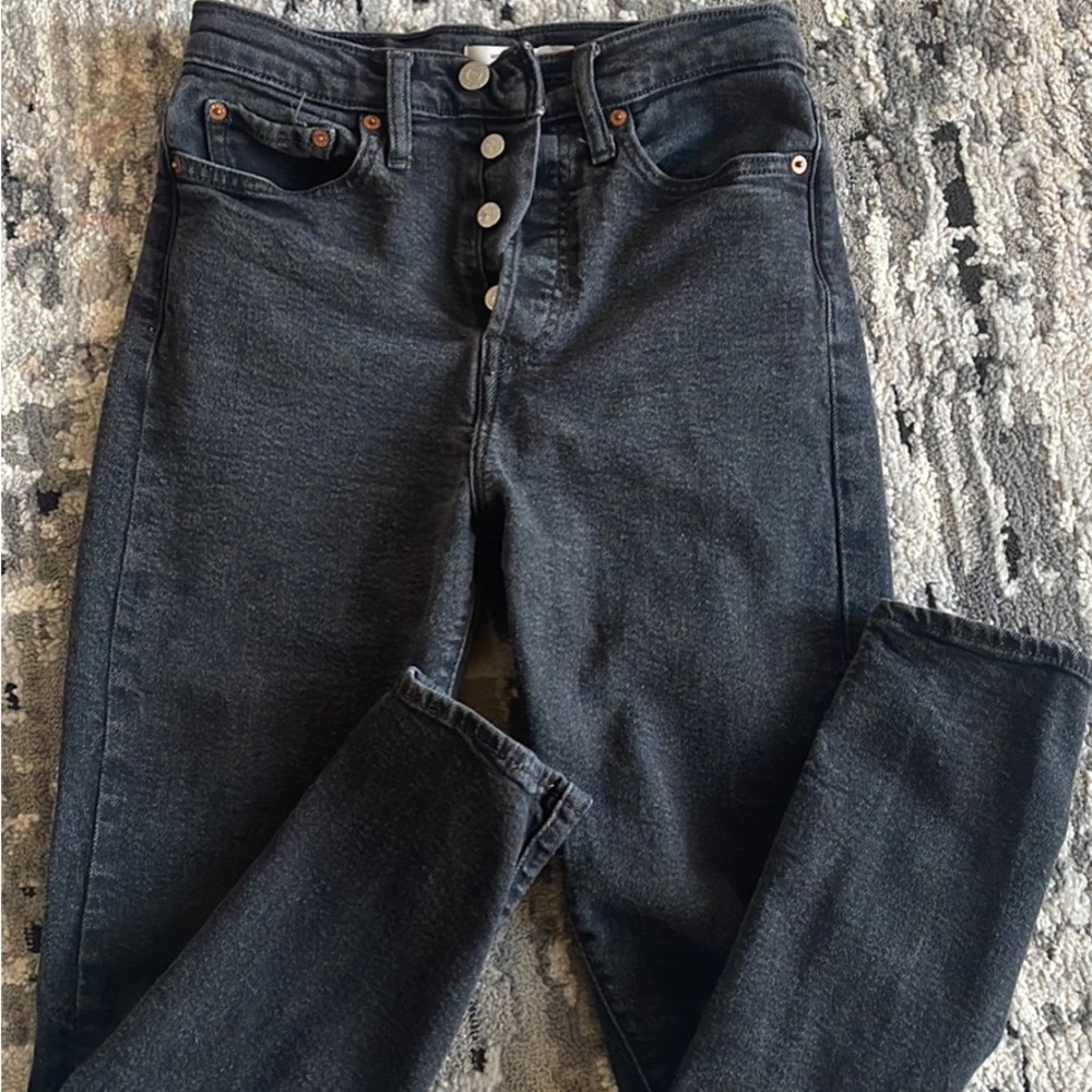 Womens Levi wedgie skinny
